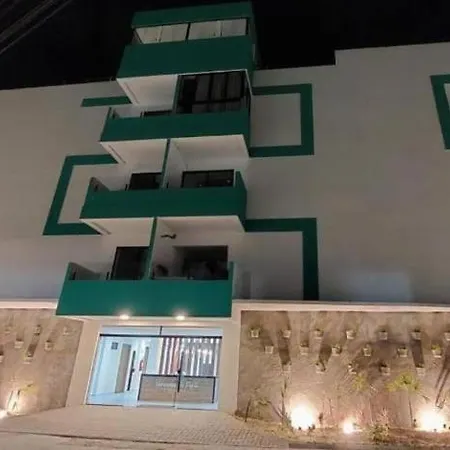 Flat No Centro De Porto De Galinhas - Perto Dos Comercios E Praia Principal Exterior photo