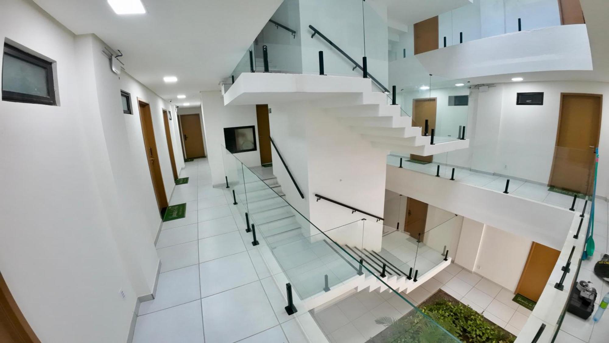 Flat No Centro De - Perto Dos Comercios E Principal